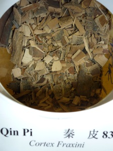 Fraxini Cortex, fraxinus bark, Korean ash bark, ash bark.